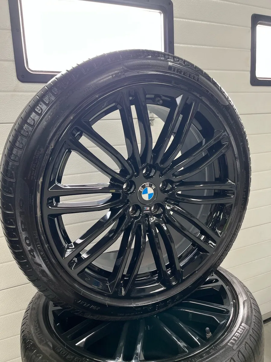 664M Genuine BMW Alloys - Image 3