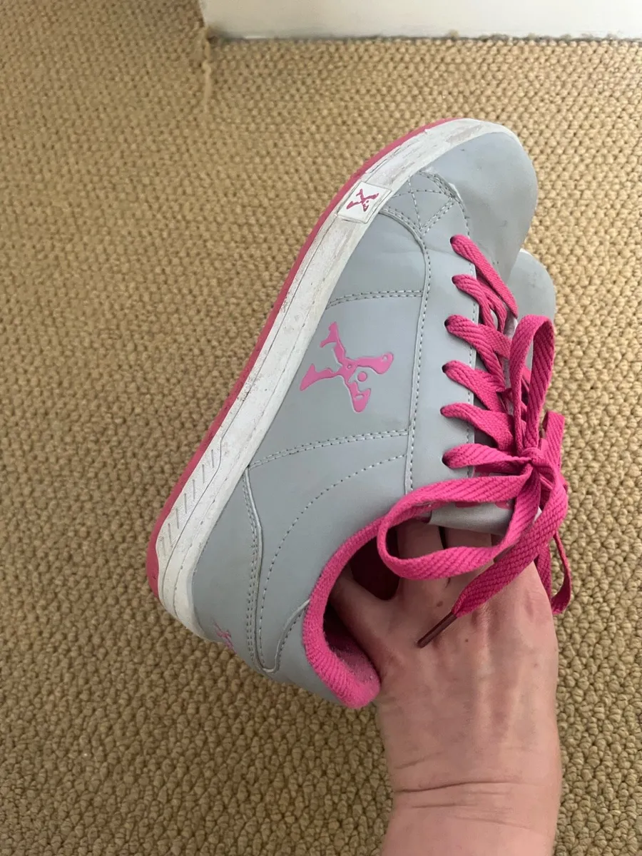 Heelys shoes with wheels - Image 4