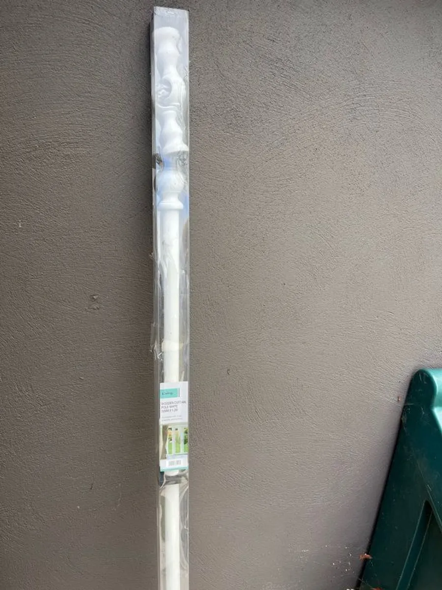 curtain pole brand new - Image 3