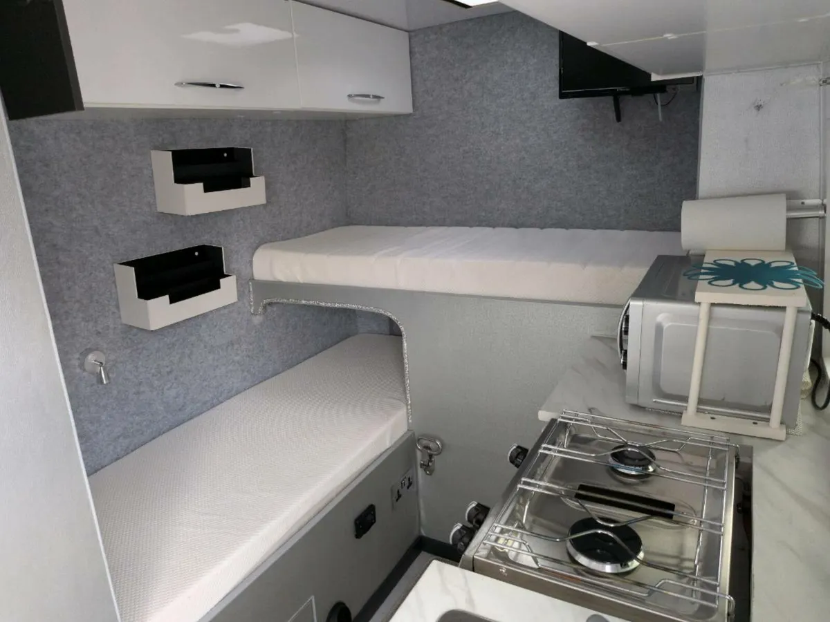 2012 Citroen Relay Camper – Fully Off-Grid - Image 4