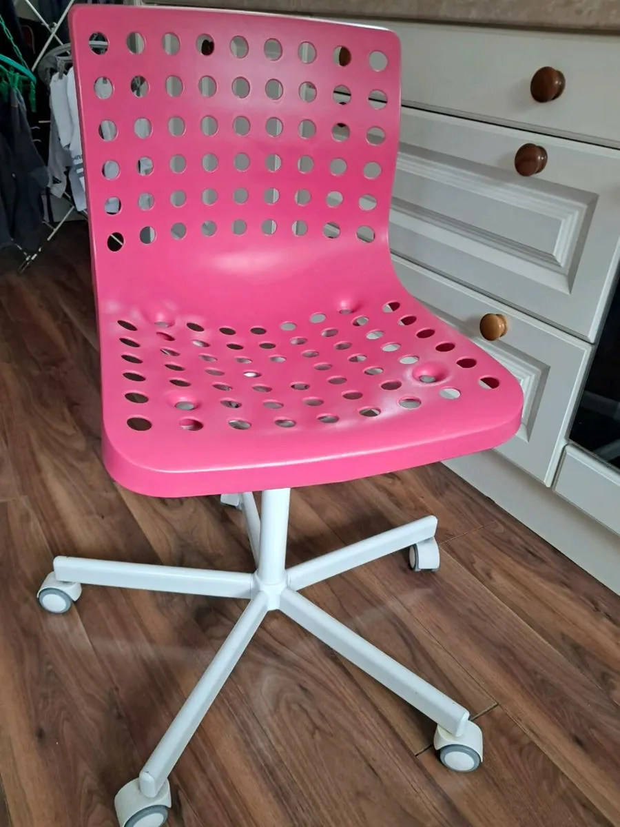Desk Chair - Image 1