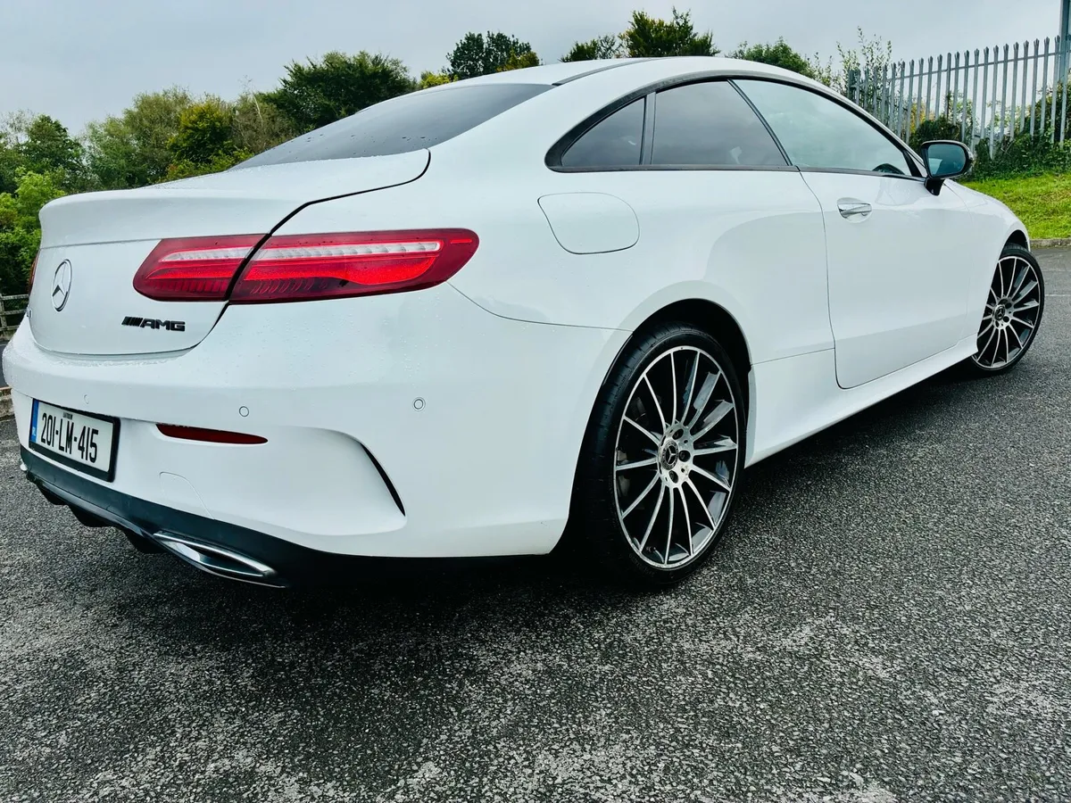 Mercedes Benz E Class - Image 2