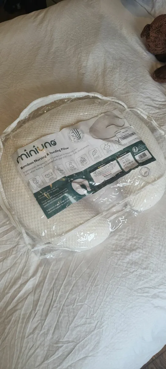 Nursing Pillow - Image 1