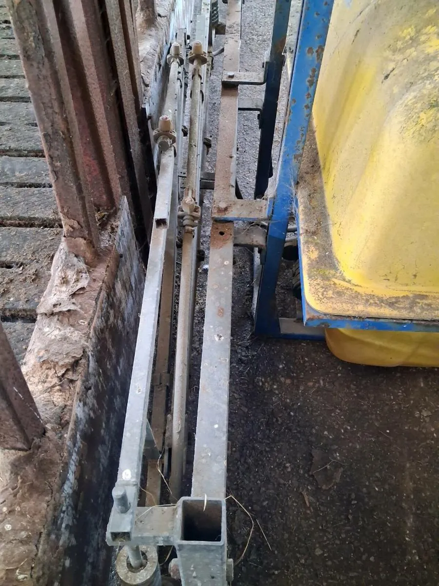 Farm machinery - Image 2
