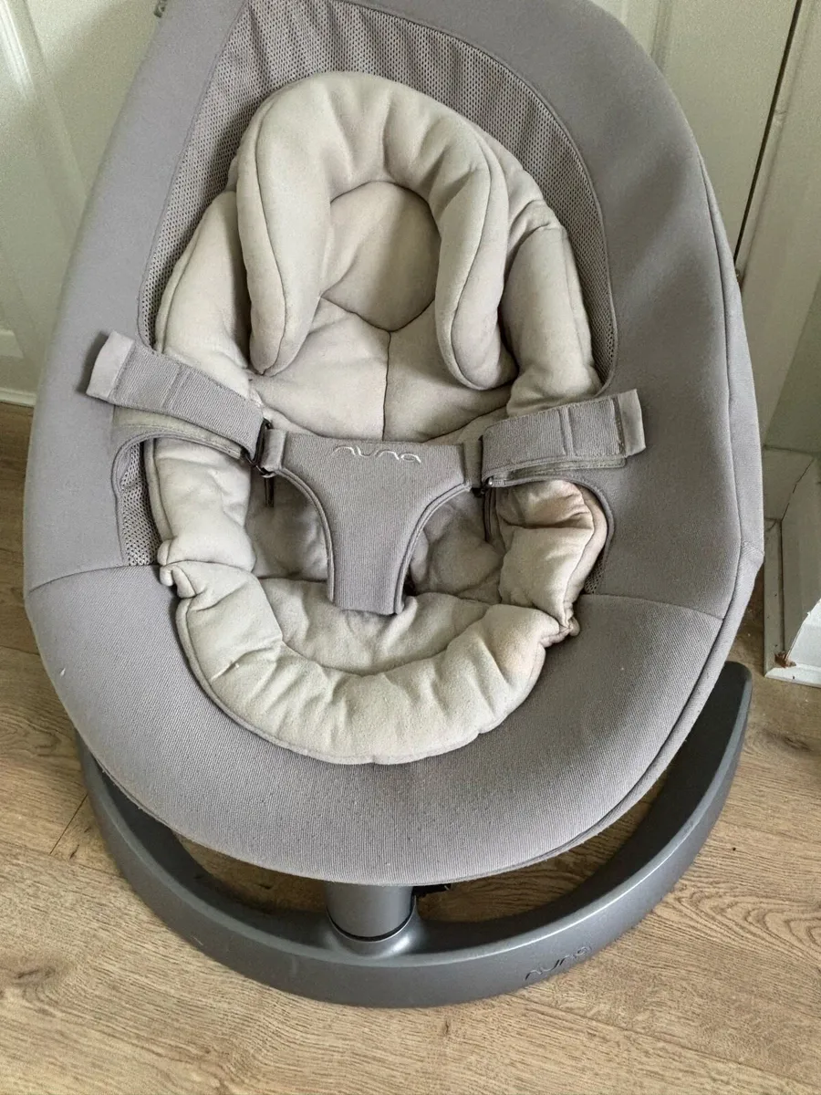 Luna leaf baby chair - Image 1