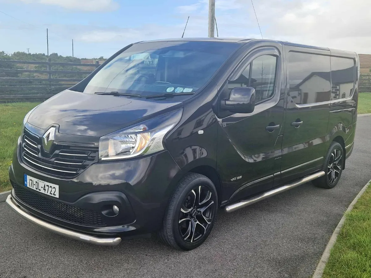 Renault Trafic 2017 - Image 2