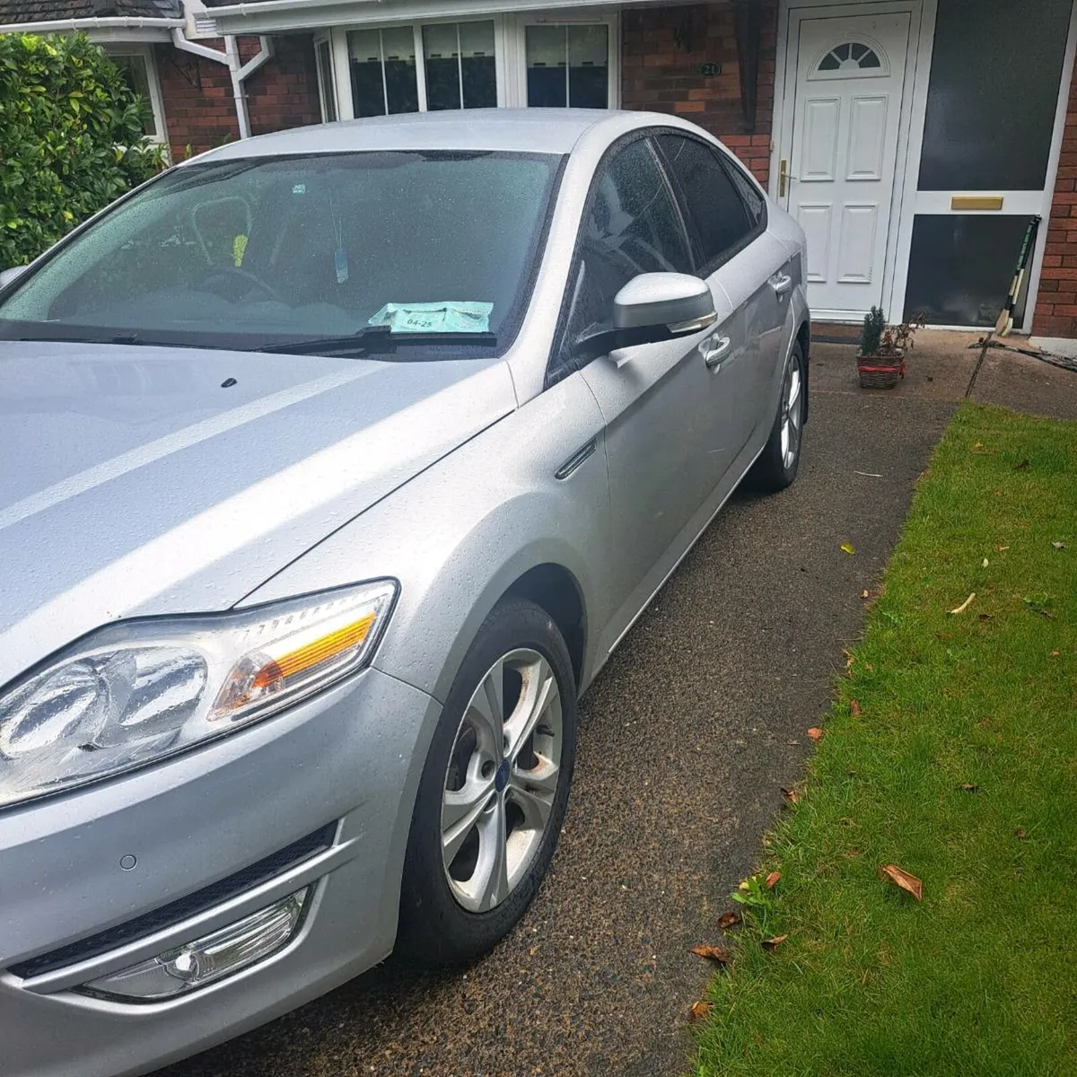 Ford Mondeo Zetec 2.0TDC 2011 - Image 4
