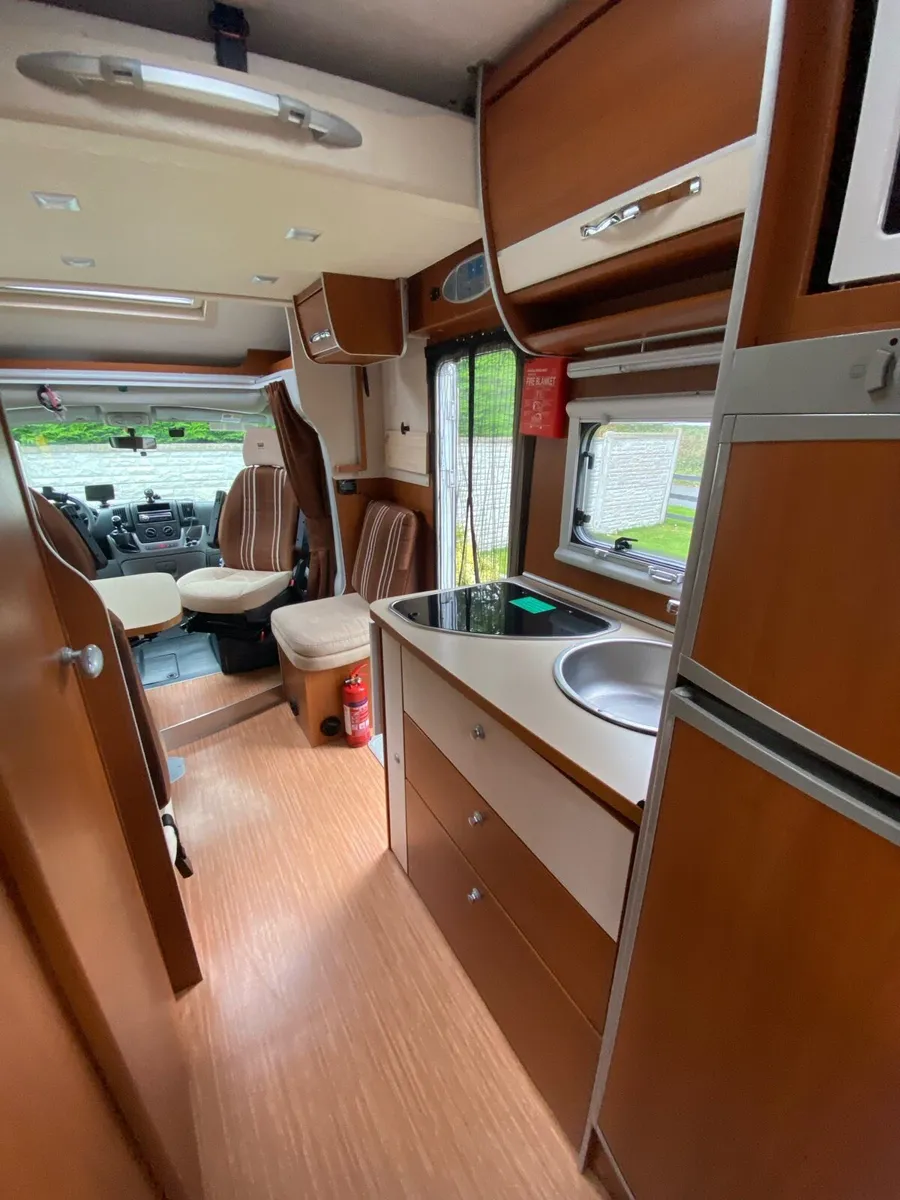 Motorhome - Image 2
