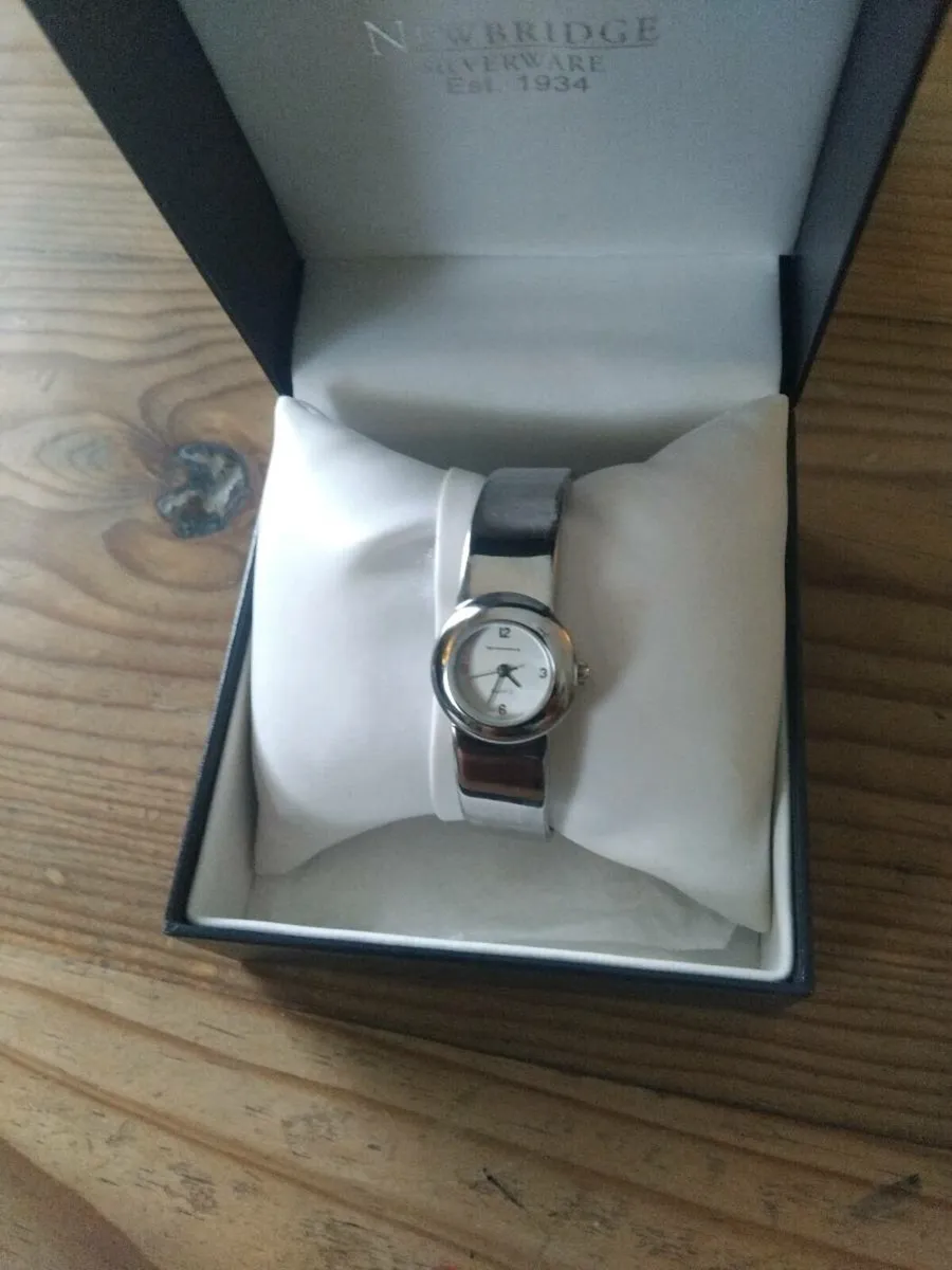 Ladies vintage watches for sale - Image 4