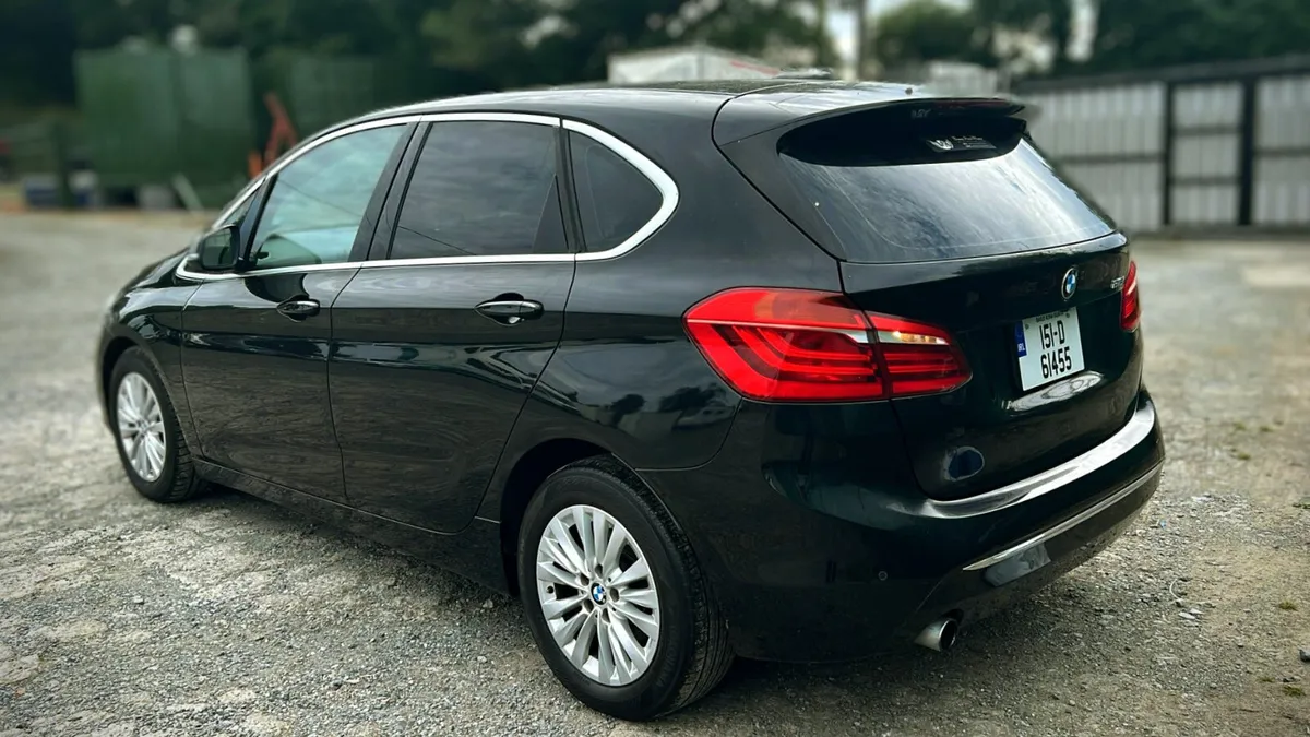 BMW 2-Series 2015 - Image 4
