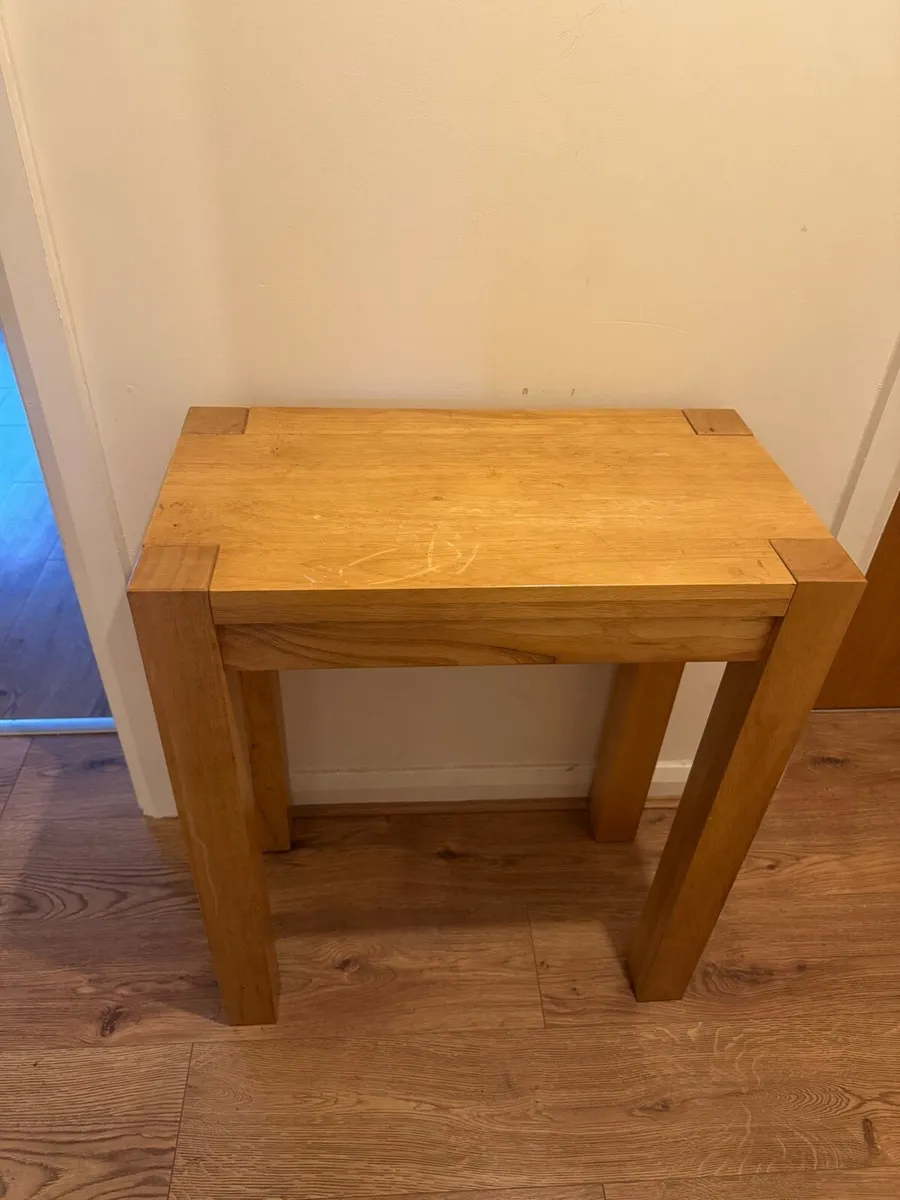 Side table - Image 1