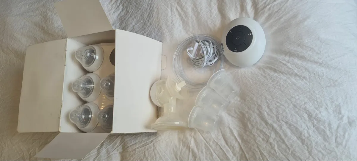 Breast Pump Single & bottles - Image 2