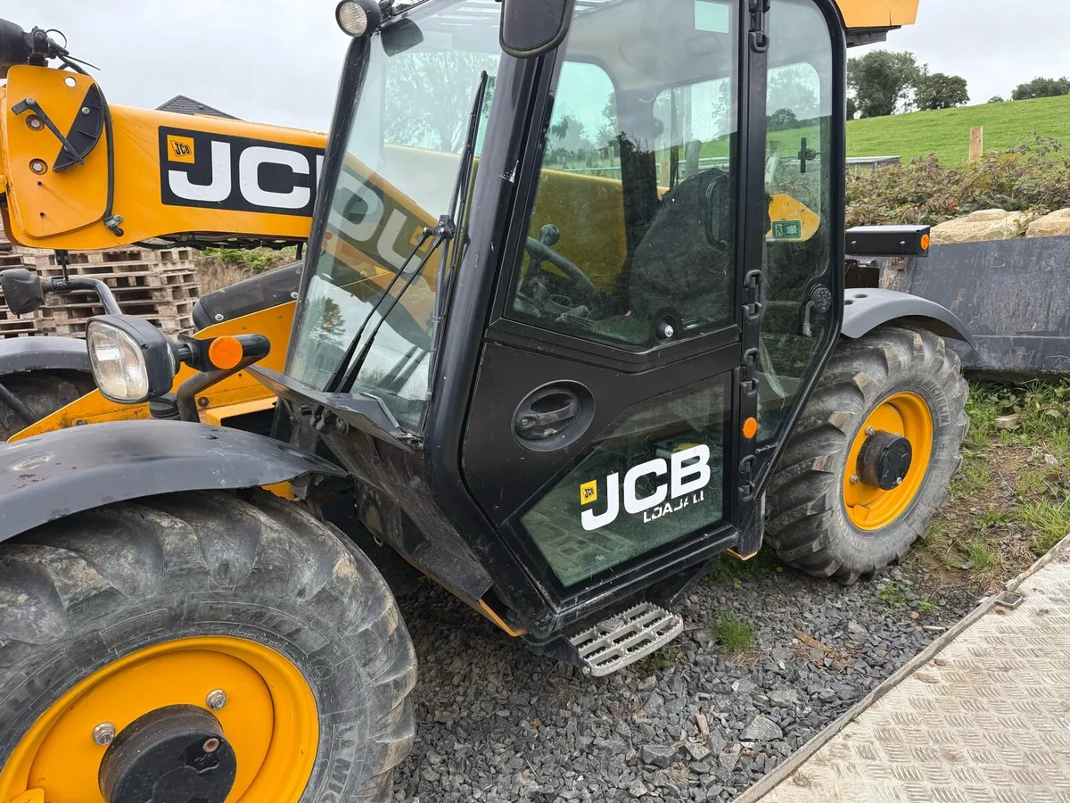 JCB Farm handler 527/58 - Image 1
