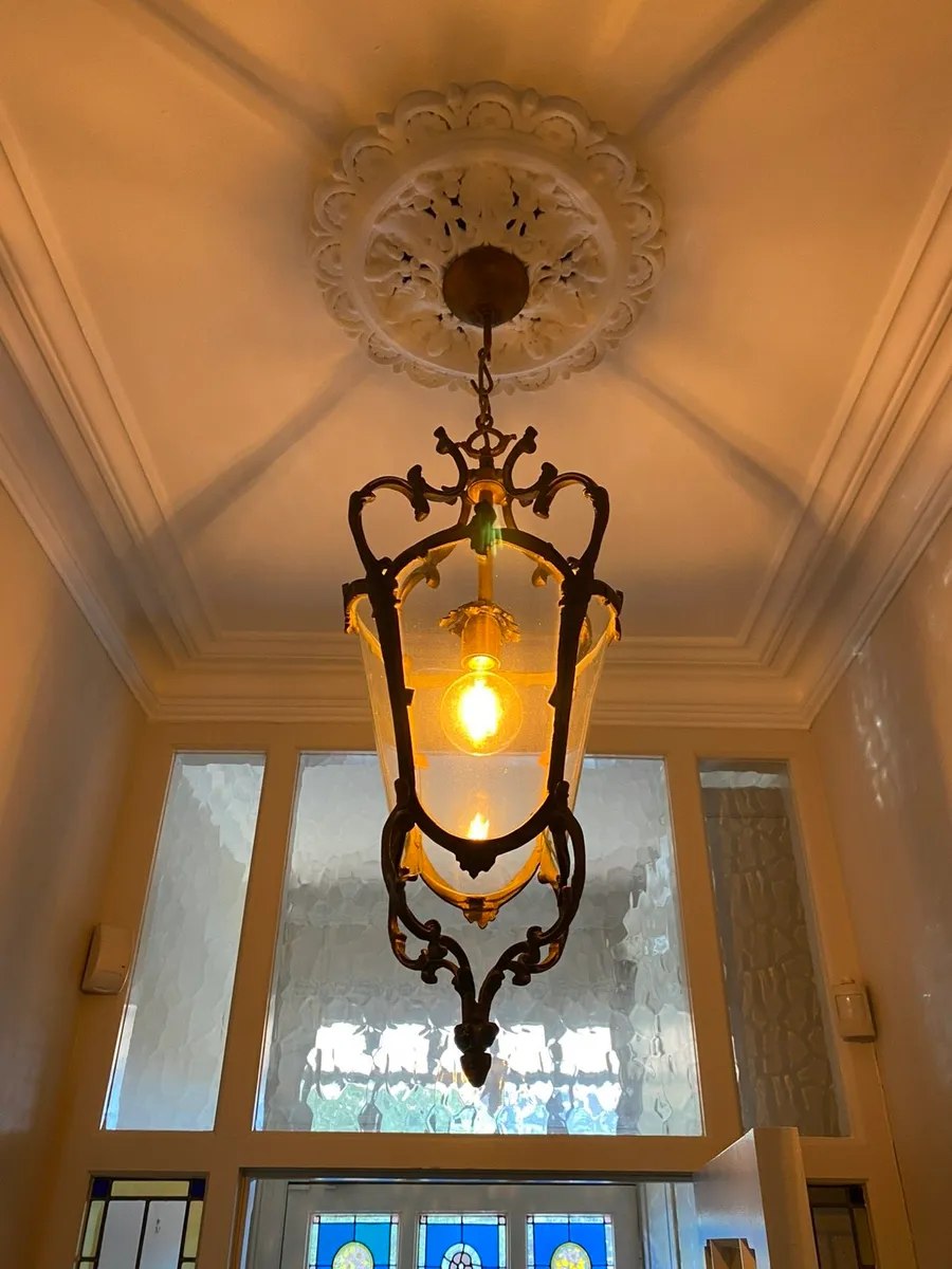 Antique lantern ceiling light - Image 1