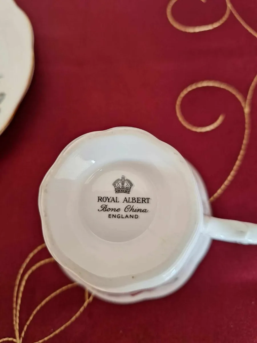 Royal Albert Bone China Tea Set - Image 2