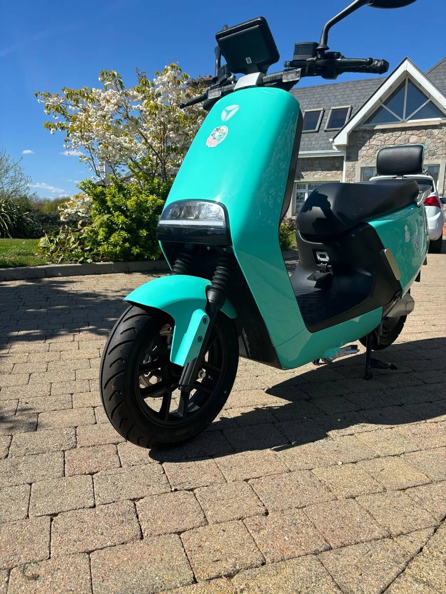 Electric Moped - Image 2