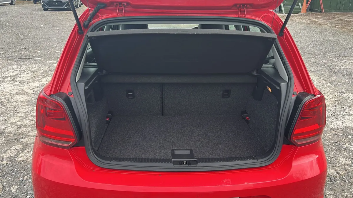 Volkswagen Polo 2017 - Image 4