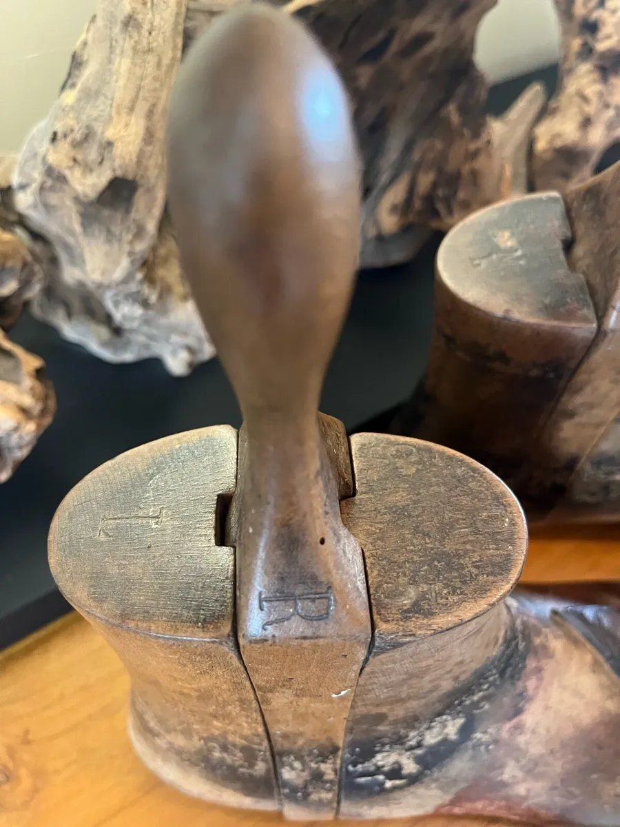 Antique Pair of Men’s Wooden Boot Trees - Image 4