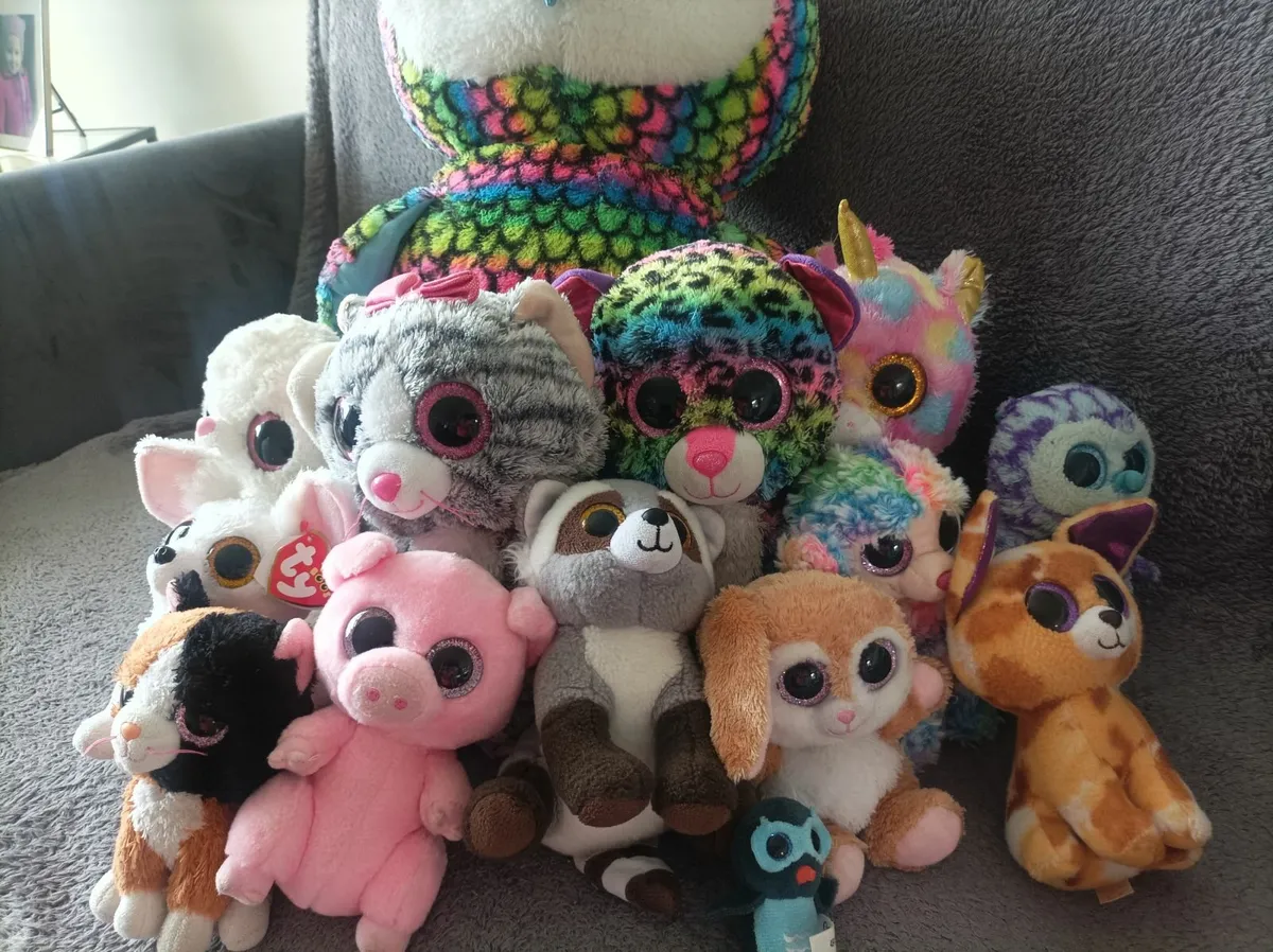Toys - Image 2