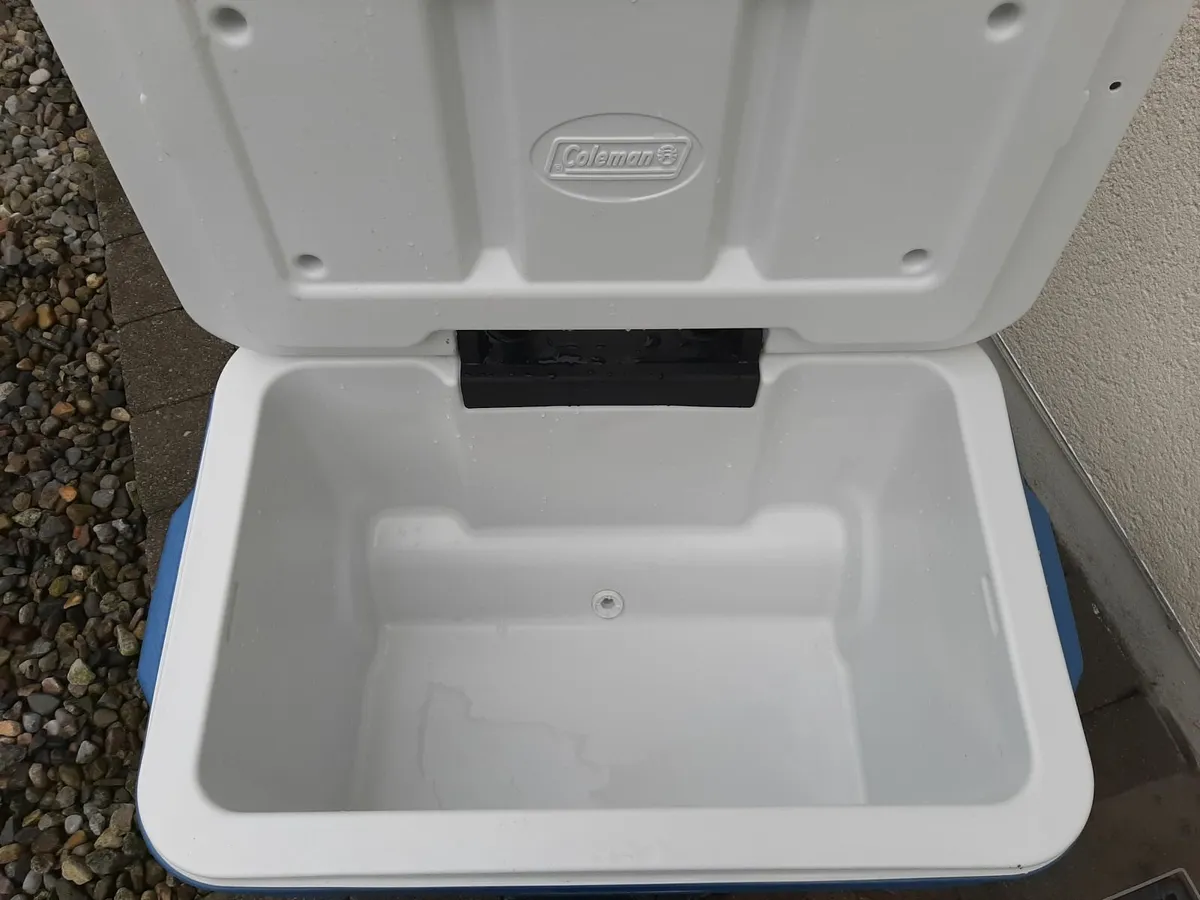 Coleman Cooler box - Image 2