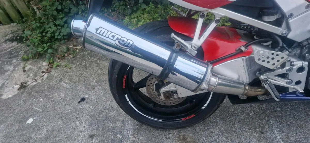 Honda cbr fireblade 929rr  2001 - Image 4