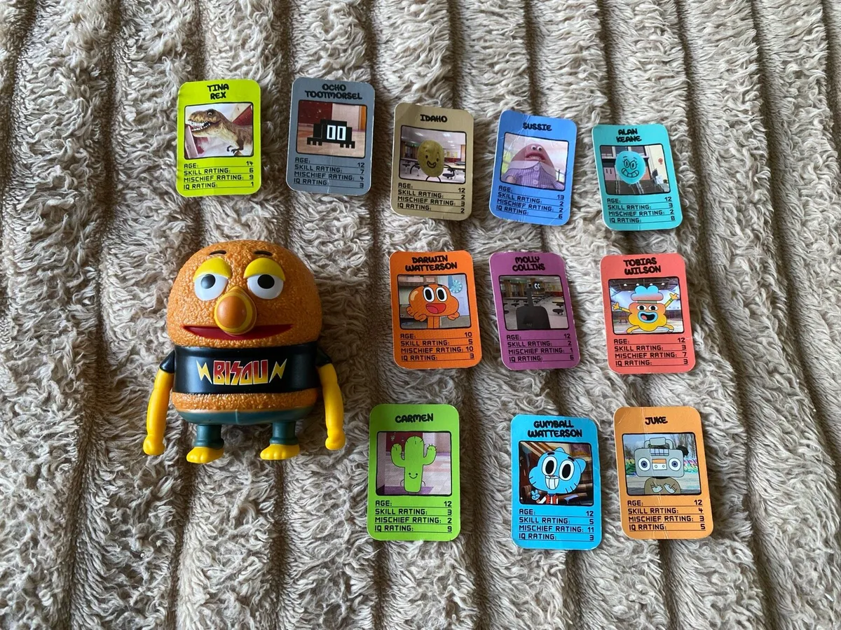 The Amazing World of Gumball Figurine and Card - Image 1