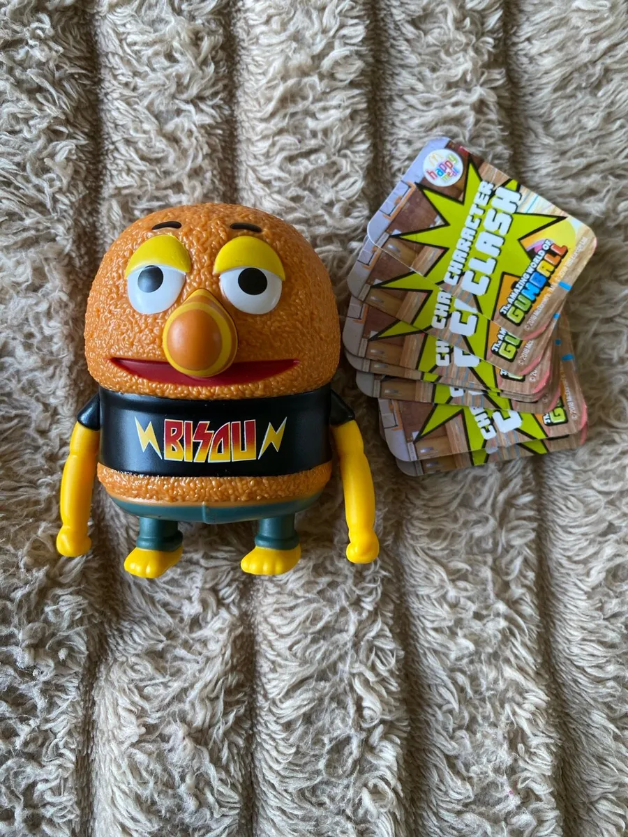 The Amazing World of Gumball Figurine and Card - Image 2