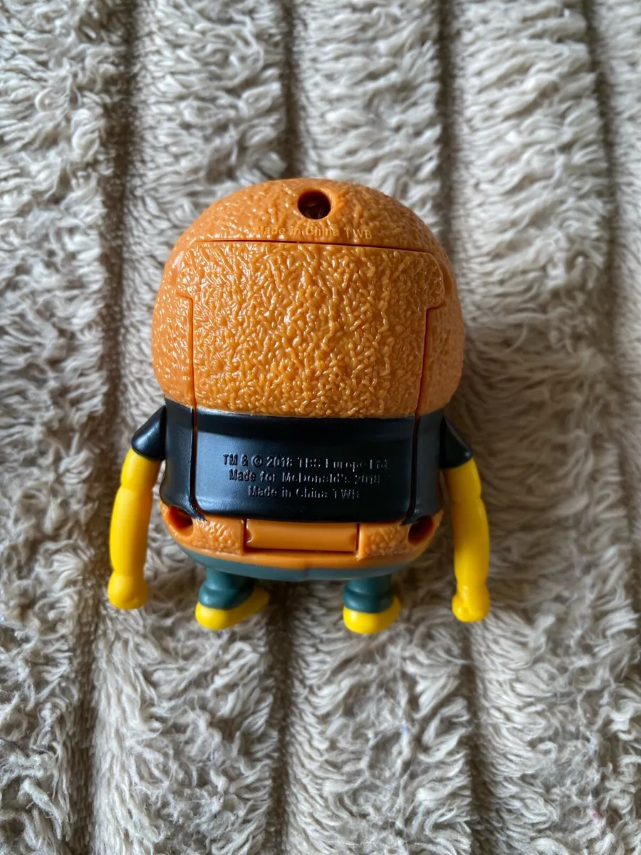 The Amazing World of Gumball Figurine and Card - Image 4