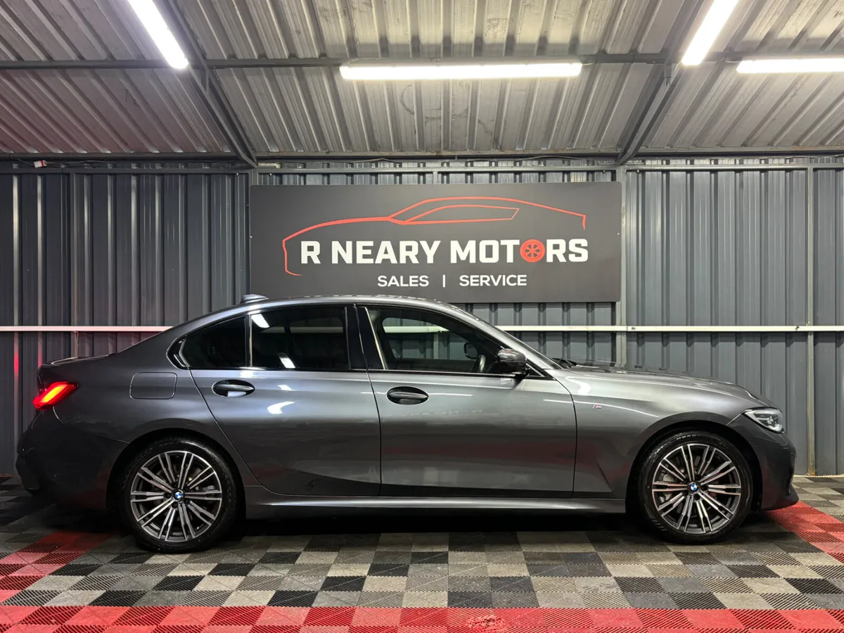 2020 202 BMW 3-Series 330e M Sport Auto - Image 4