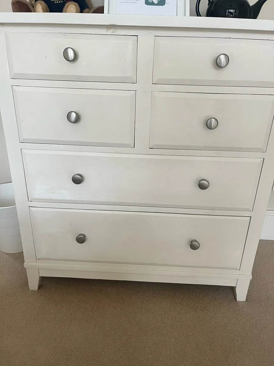 Laura Ashley Drawers & Bedside Lockers Set - Image 1