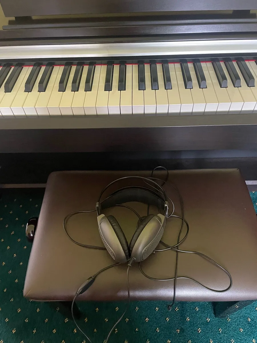 Piano - Image 3