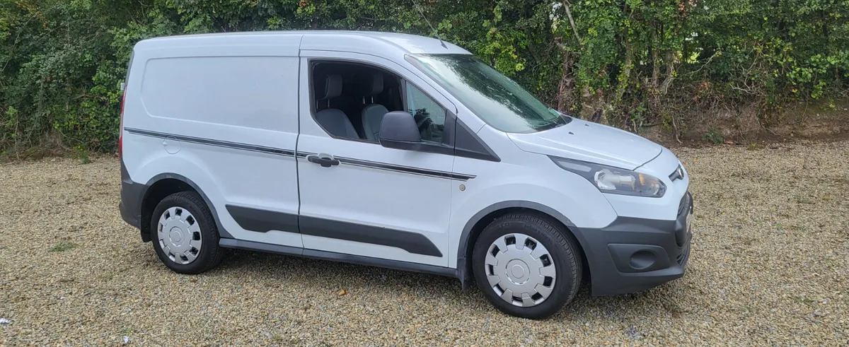 Ford Transit 2016 connect DOE 05/26 - Image 4