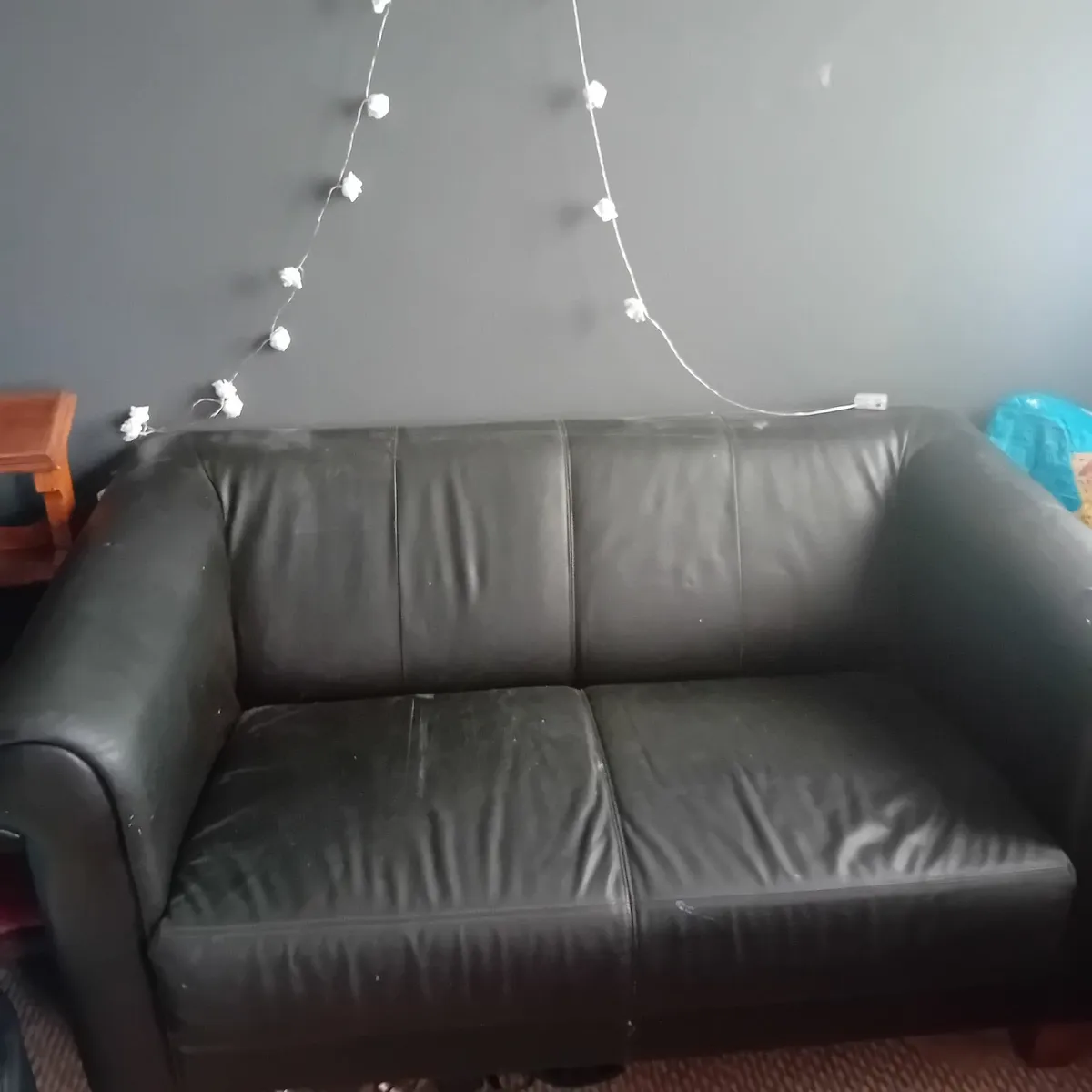 Leather couch - Image 4