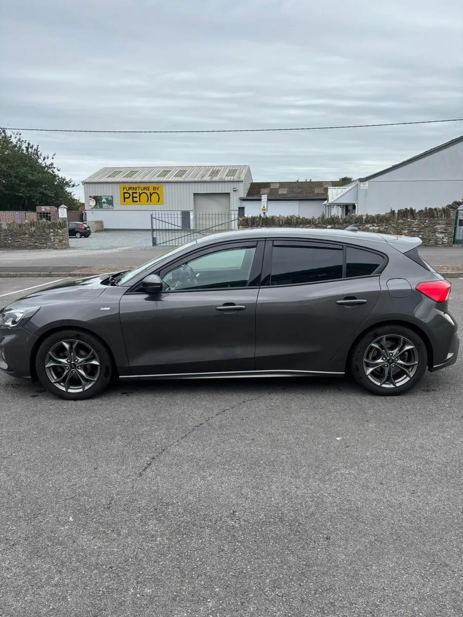 Ford Focus 2020 - Image 4