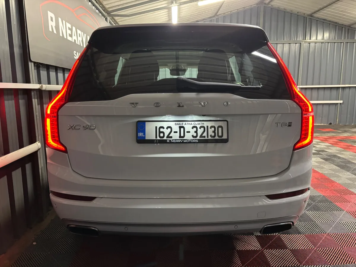 2016 162 Volvo XC90 T8 (407hp) PHEV Momentum - Image 2