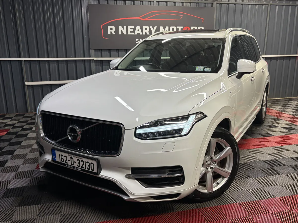 2016 162 Volvo XC90 T8 (407hp) PHEV Momentum - Image 1