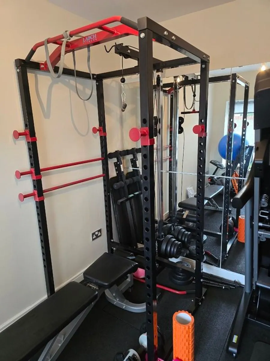 Power Rack with Lat Pull Down / Low Row - Image 2
