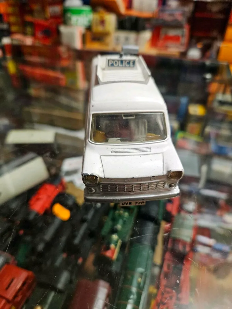 Dinky 1970's Ford Transit Van - Image 2