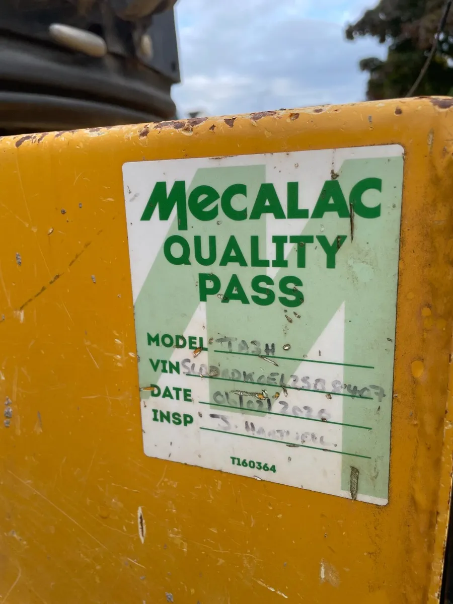 Mecalac  3ton dumper - Image 2