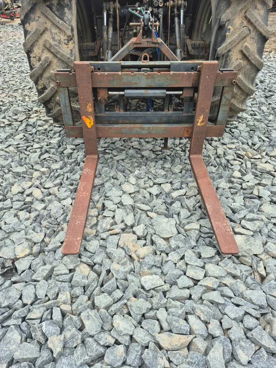 Pallet forks side shift 3 point linkage - Image 2