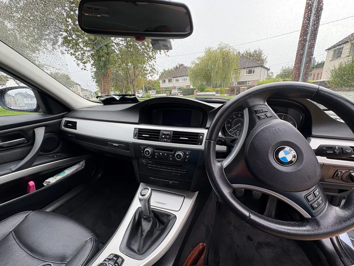 BMW 318d (Low mileage) Business Edition - Image 3