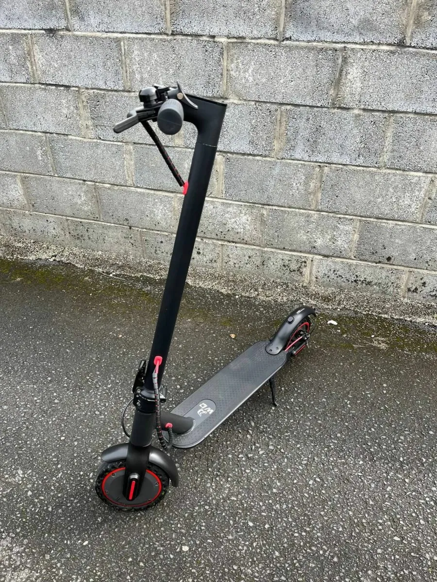 Electric scooter - Image 1