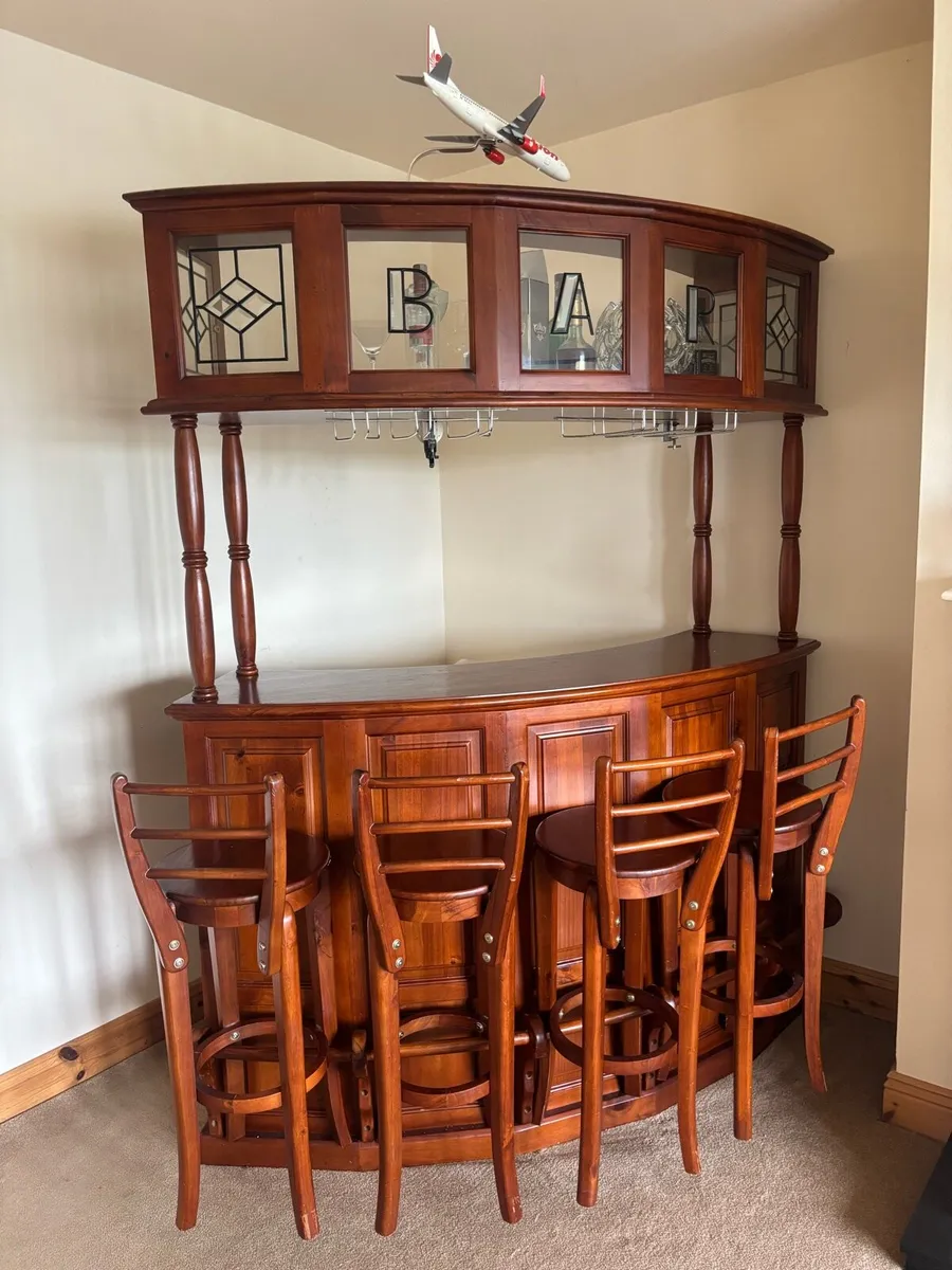 Home Bar - Image 1