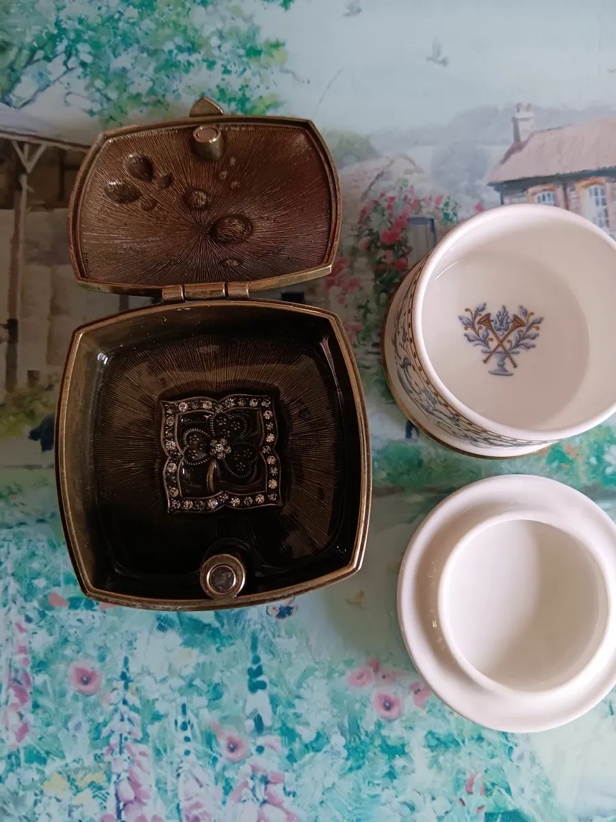 Vintage trinket boxes - Image 2