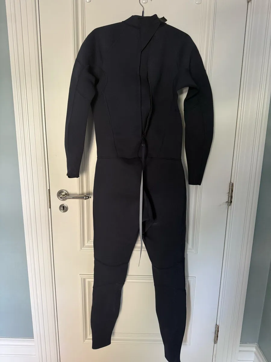 Decathlon Olaian Surf Wetsuit Large - Image 1