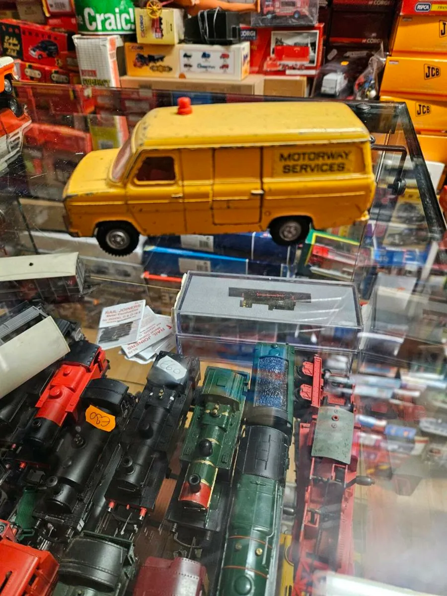 Dinky 1970's Ford Transit Motorway Service Van - Image 2
