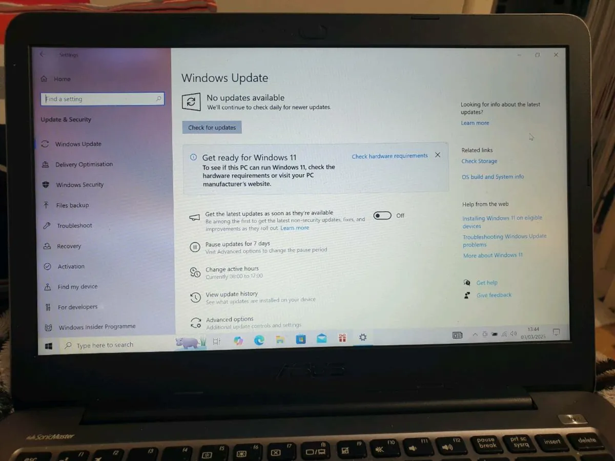 Asus Laptop - Image 3