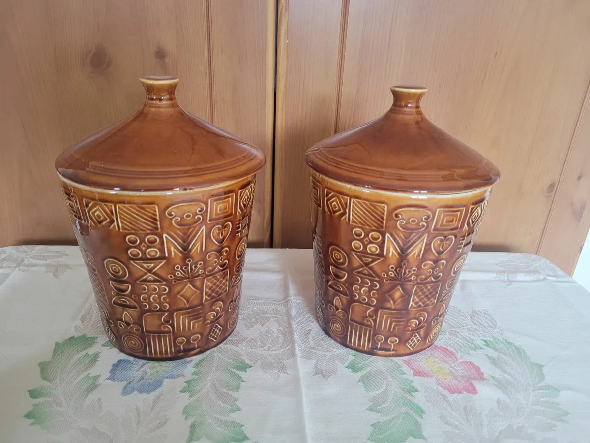 Set of Vintage Arklow Pottery Storage Jars - Image 1