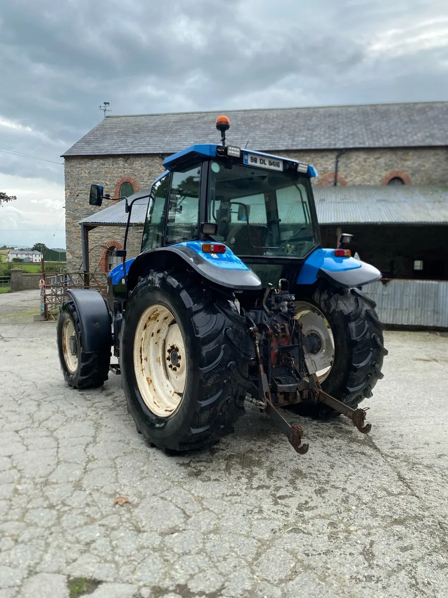 New Holland 8160 - Image 2