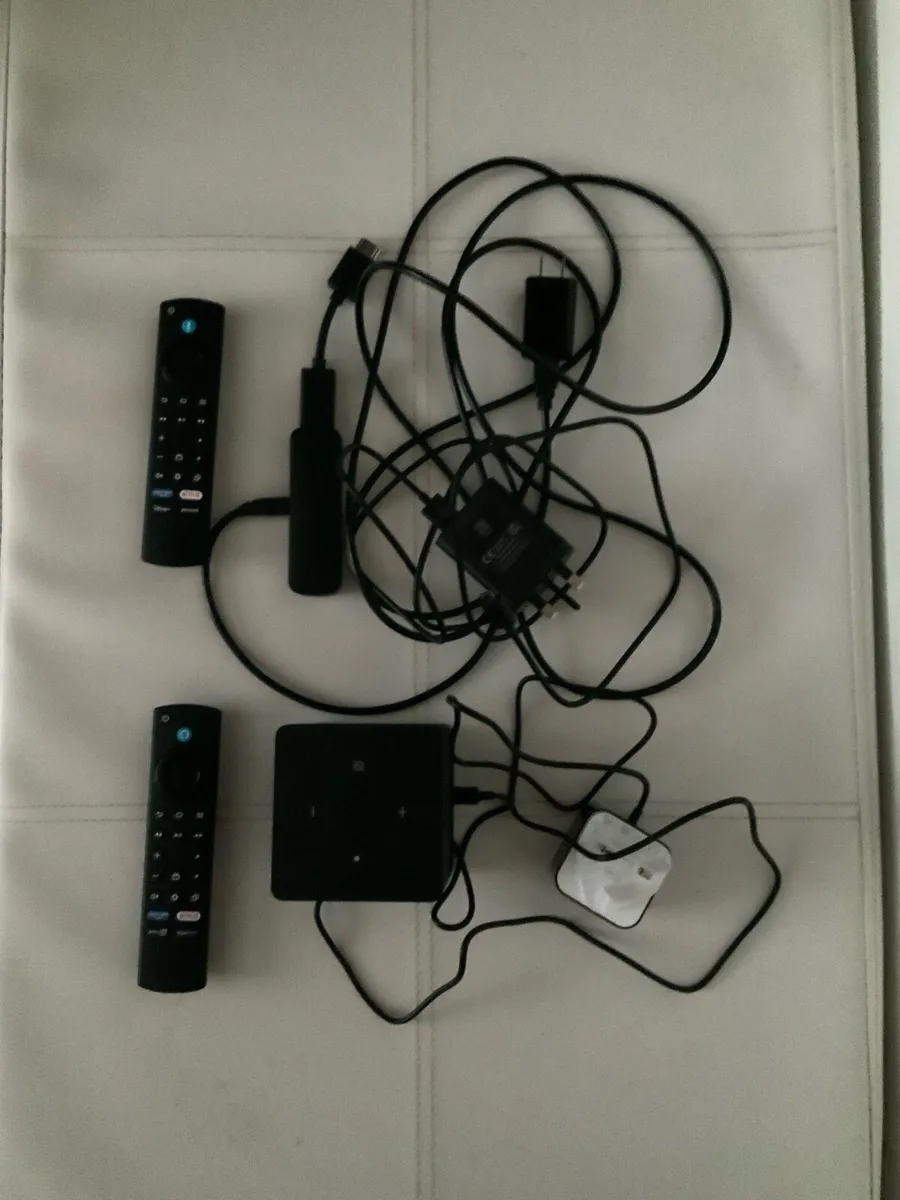 Amazon 4k max fire stick and a cube - Image 2